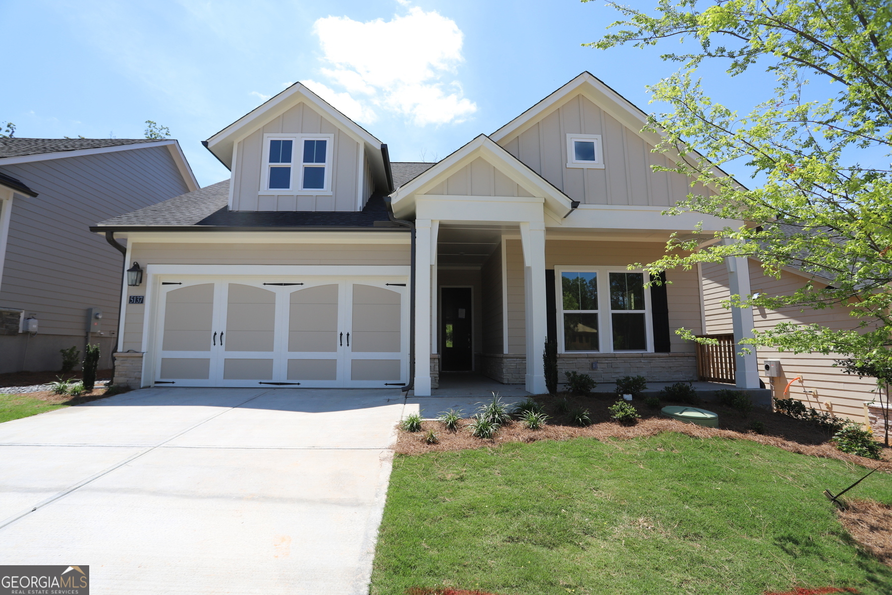 5137 Aster Bend Property Photo 3