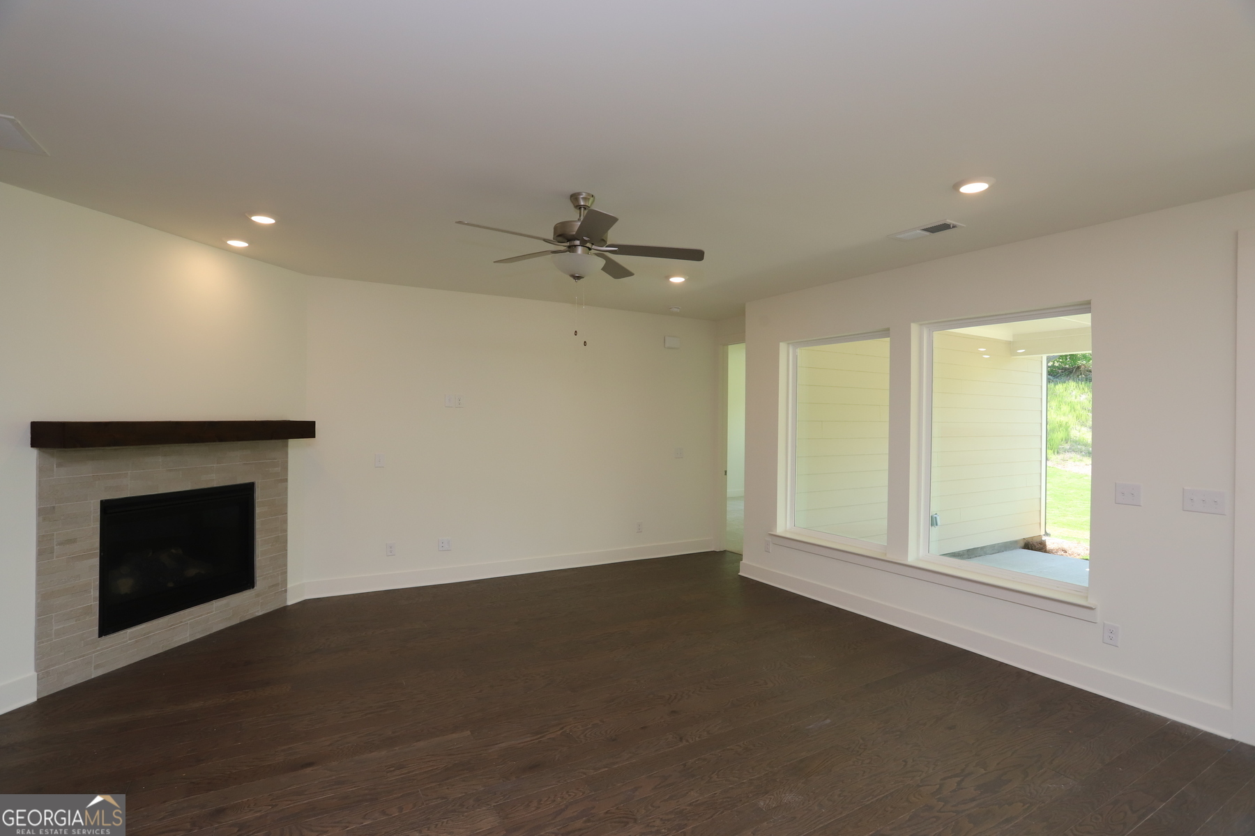 5137 Aster Bend Property Photo 23