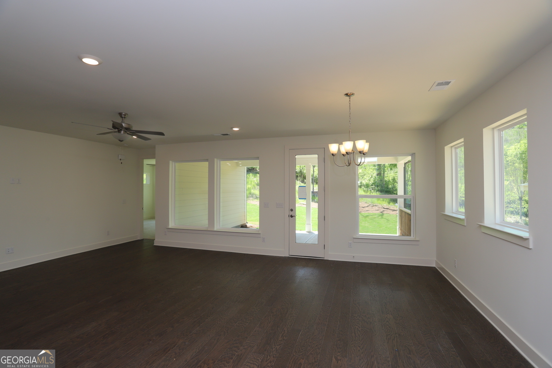 5137 Aster Bend Property Photo 24