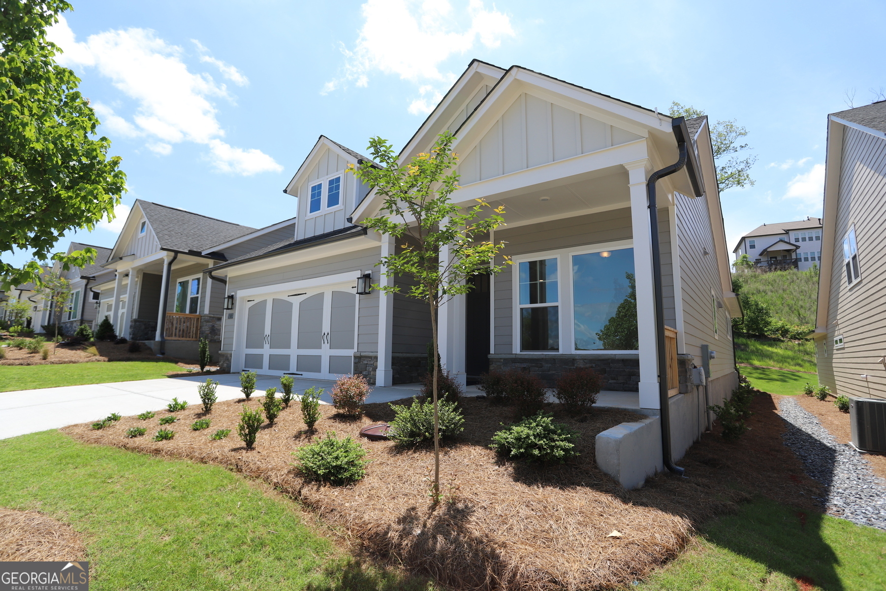 5133 Aster Bend Property Photo 4