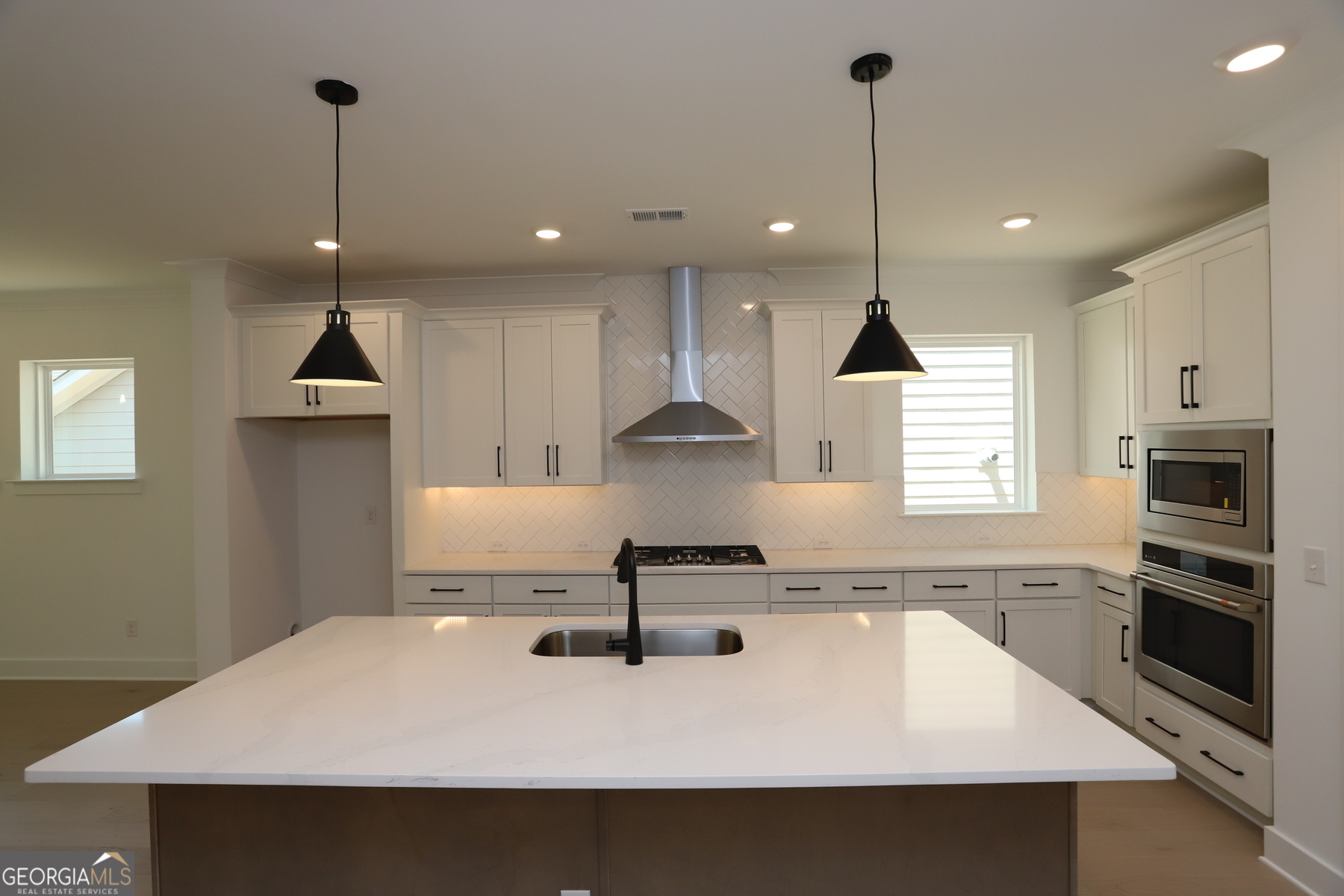 5133 Aster Bend Property Photo 8