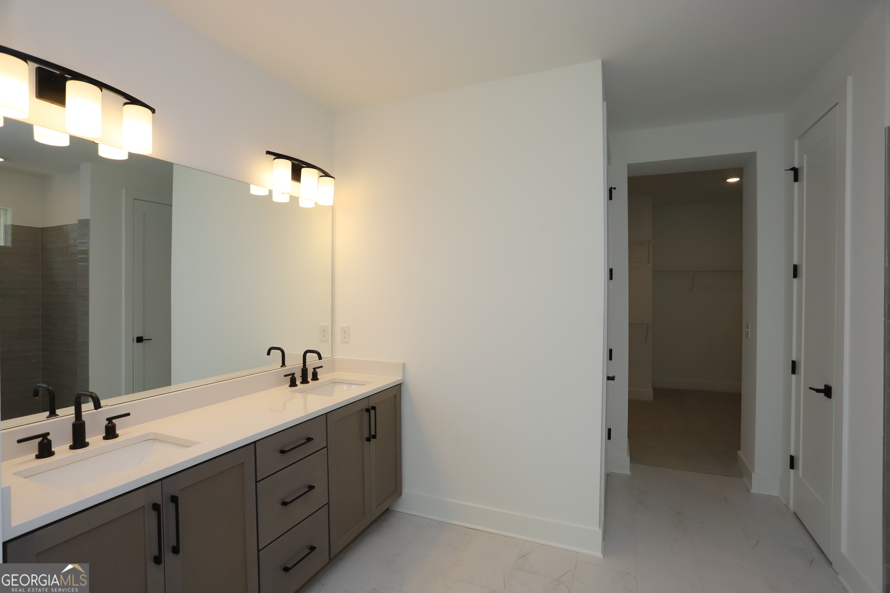 5133 Aster Bend Property Photo 12