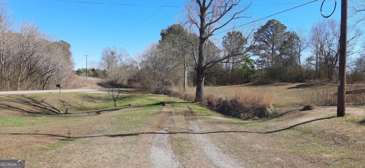 11953 Henderson Mountain Road Property Photo 4