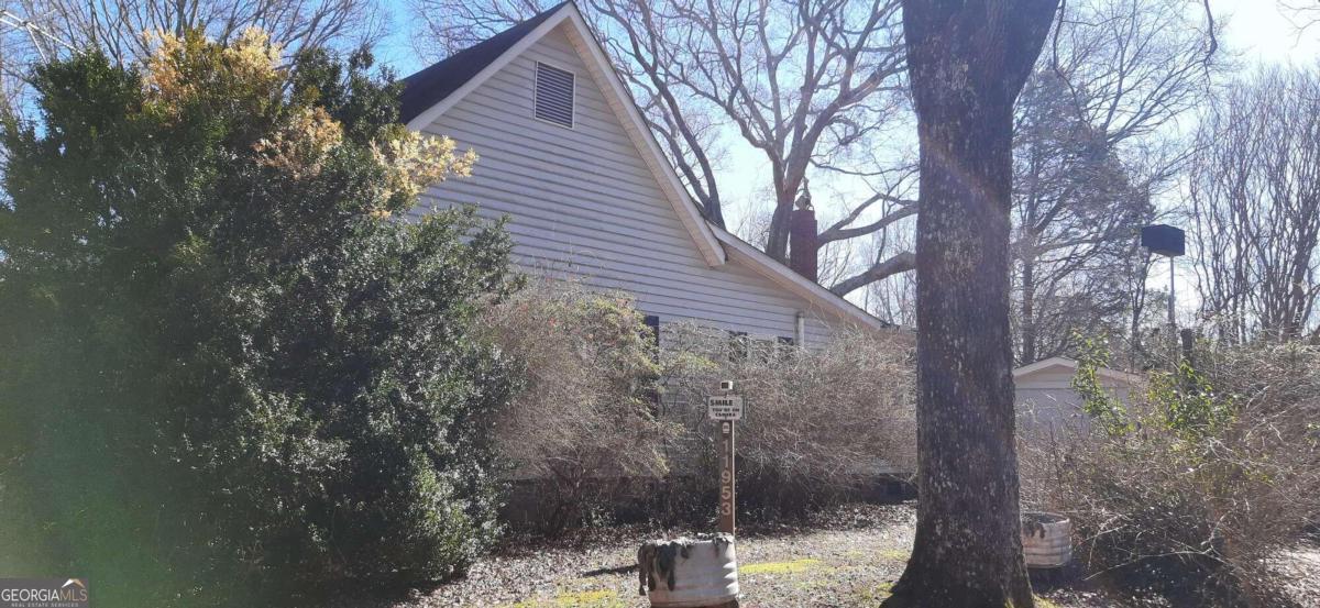 11953 Henderson Mountain Road Property Photo 7