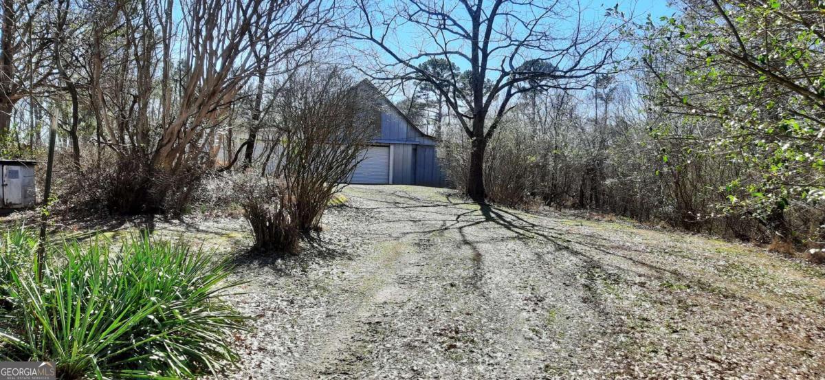 11953 Henderson Mountain Road Property Photo 8