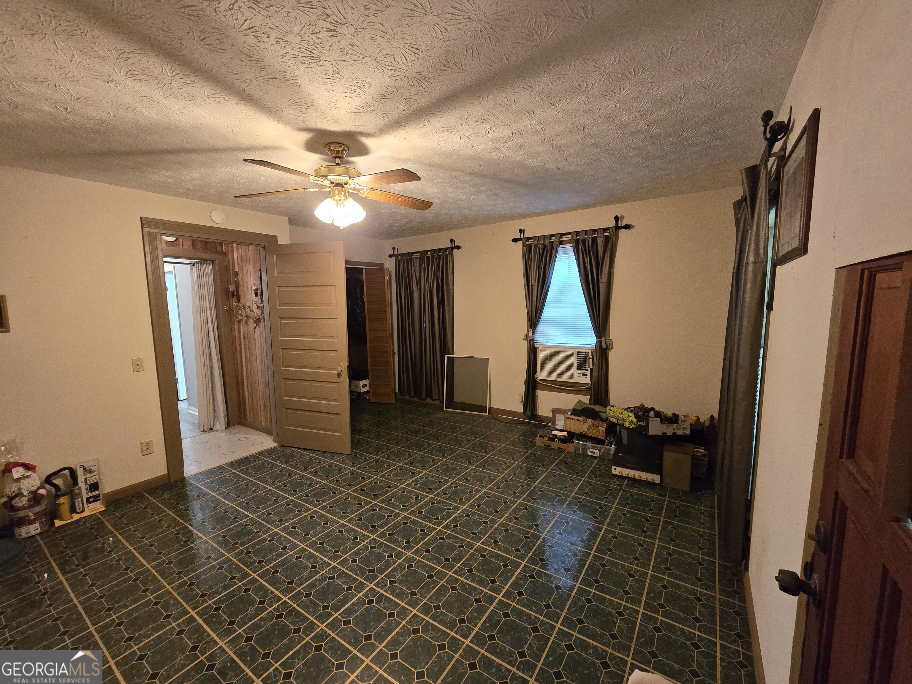 11953 Henderson Mountain Road Property Photo 44