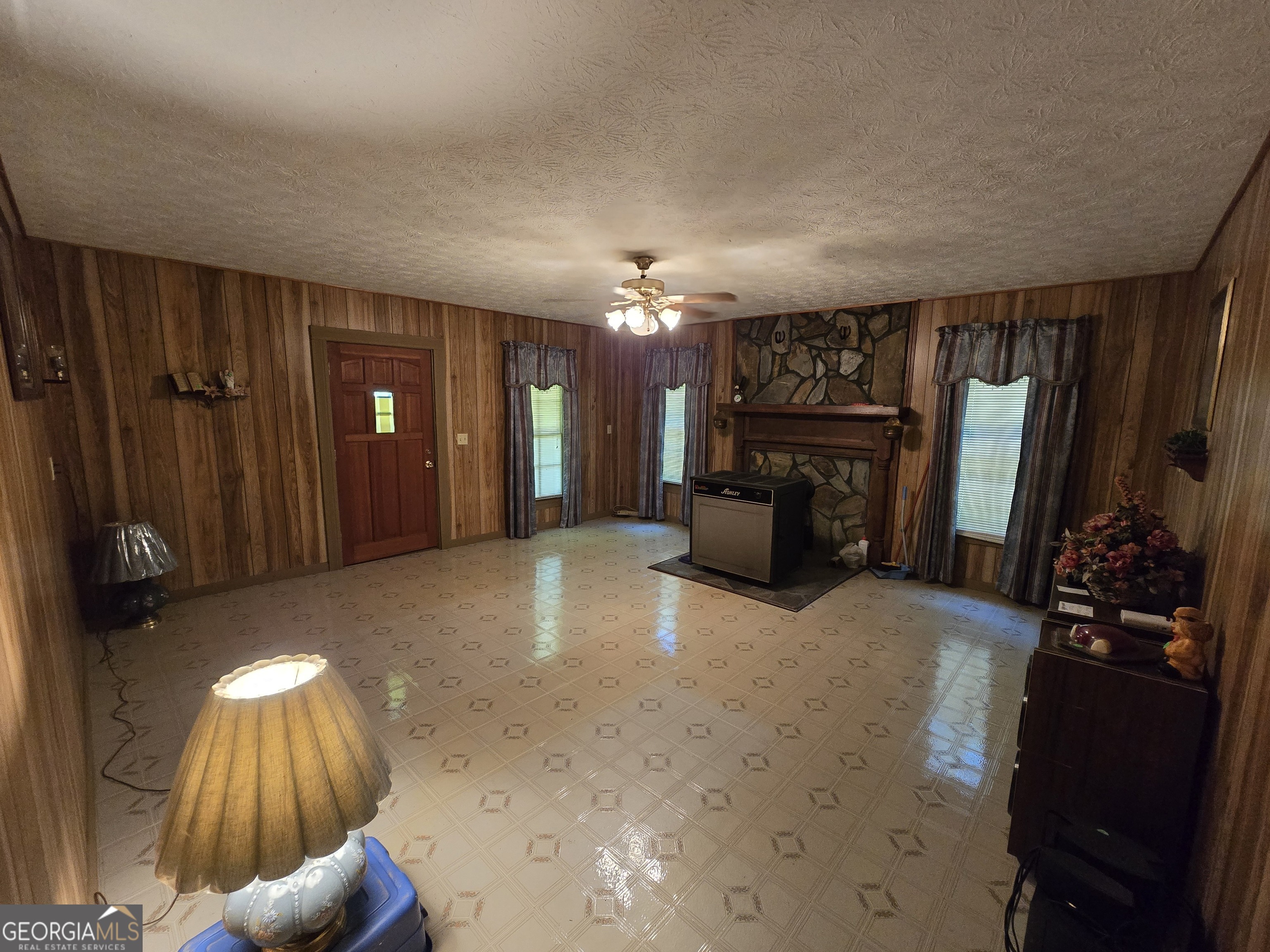 11953 Henderson Mountain Road Property Photo 45