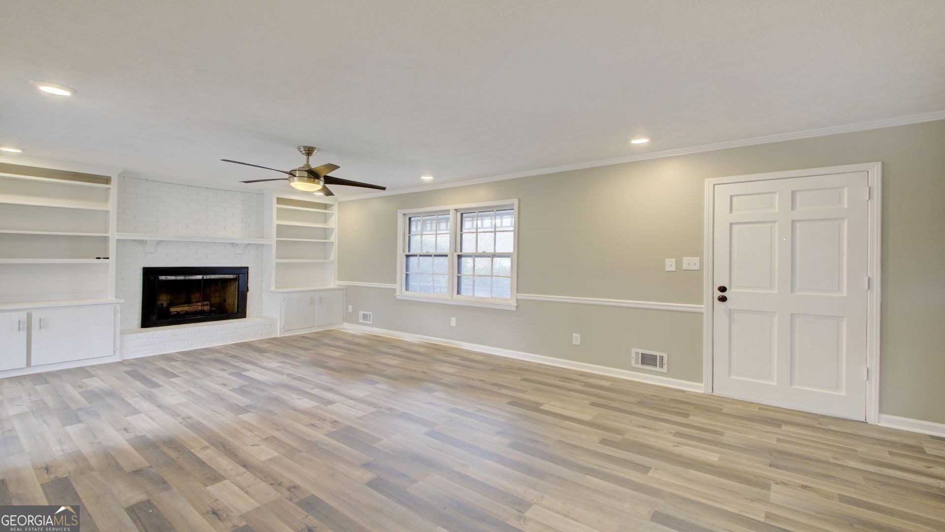 2070 Marbut Lane Property Photo 5