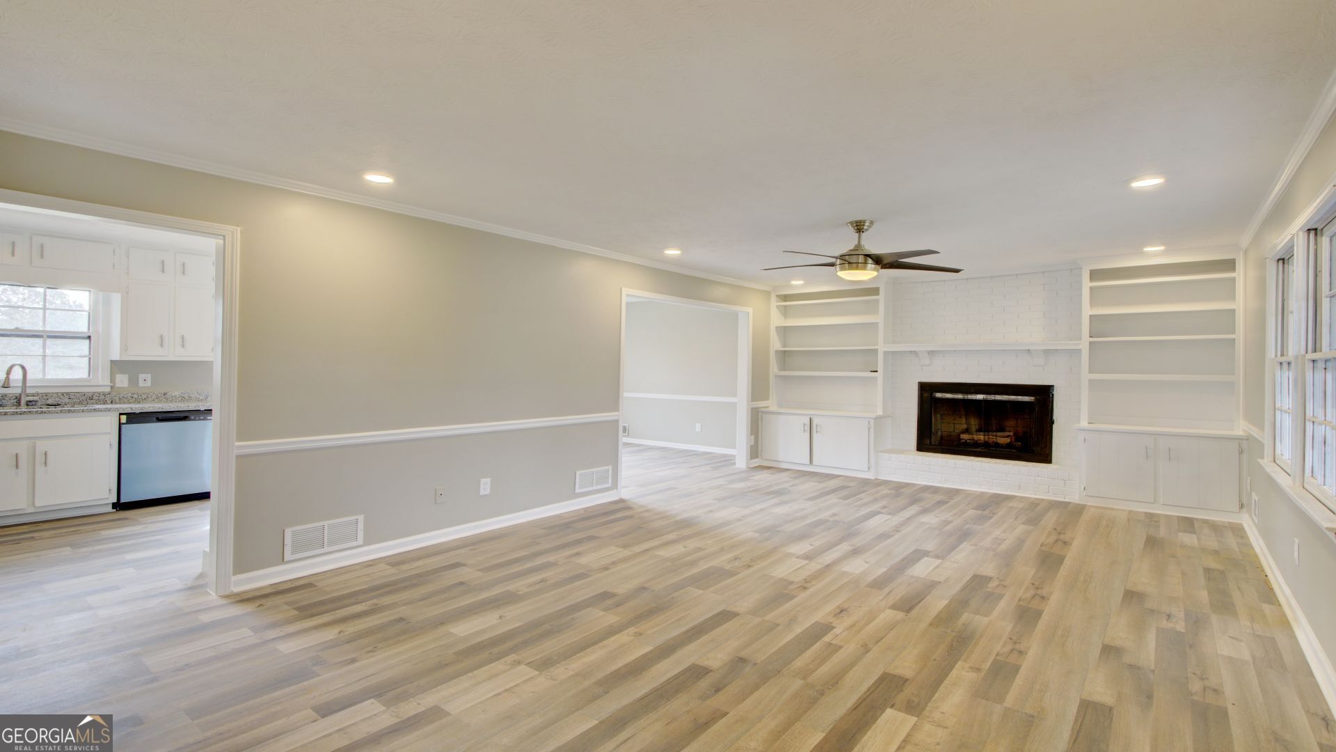 2070 Marbut Lane Property Photo 6