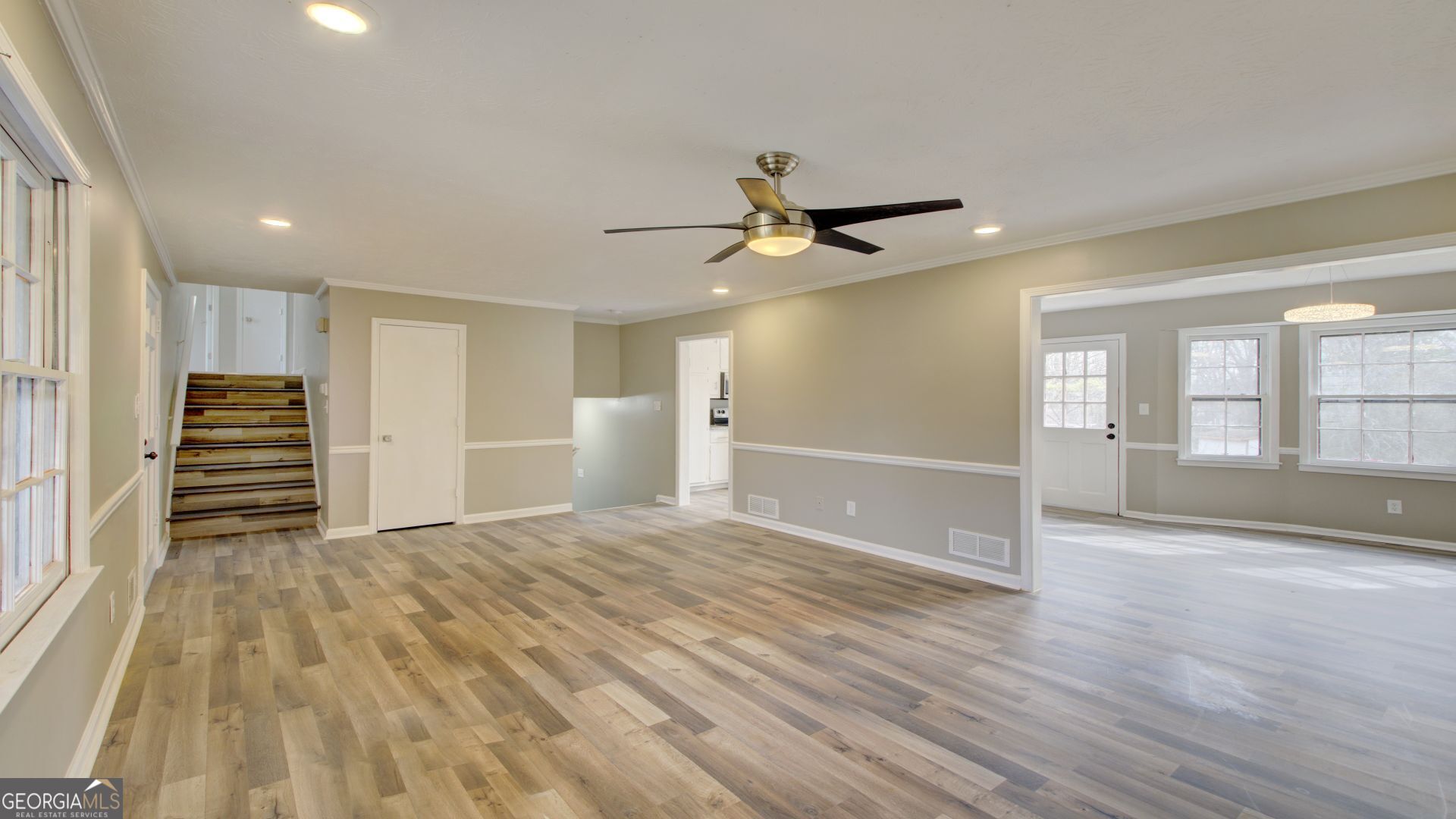 2070 Marbut Lane Property Photo 7