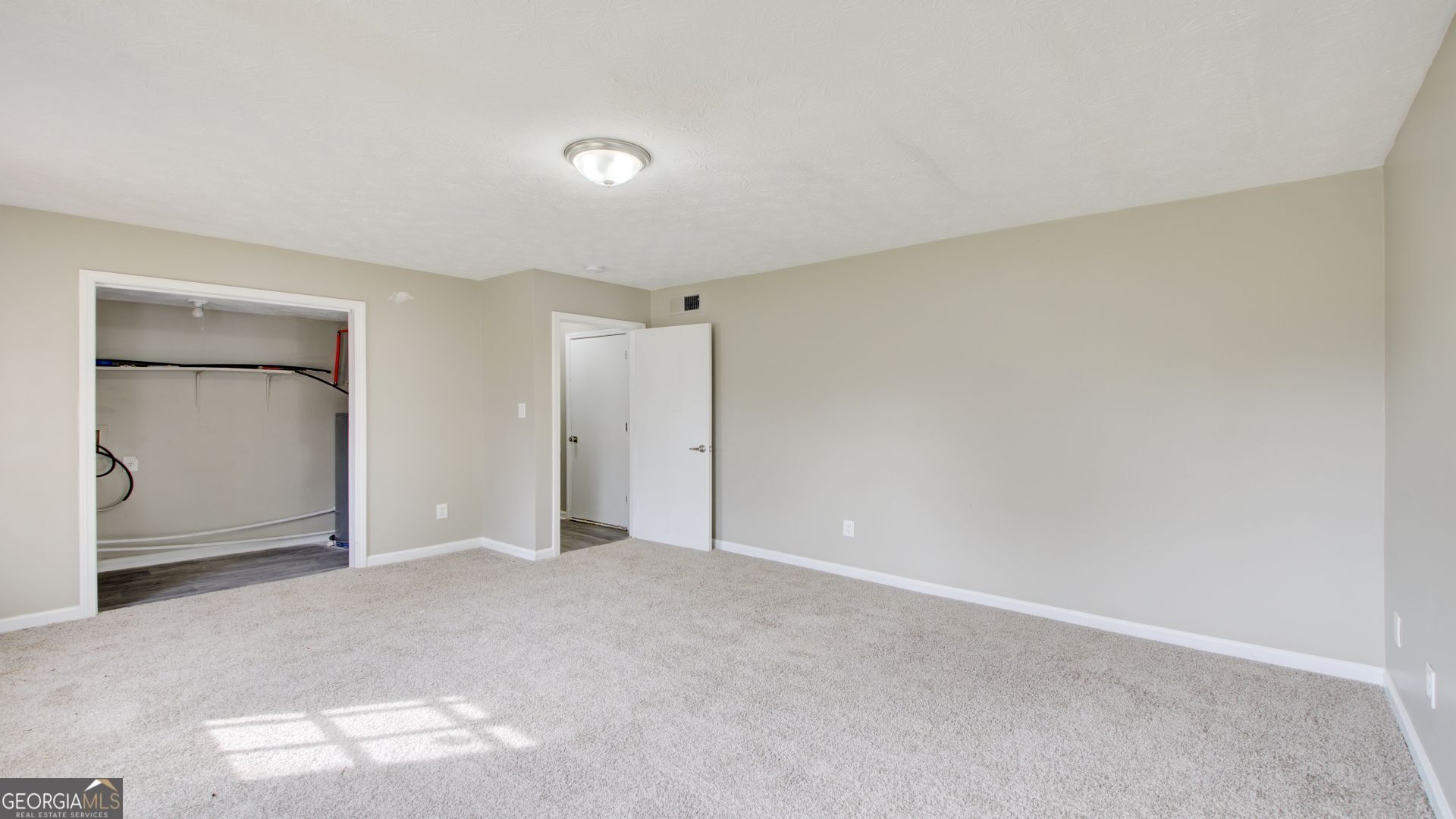 2070 Marbut Lane Property Photo 15