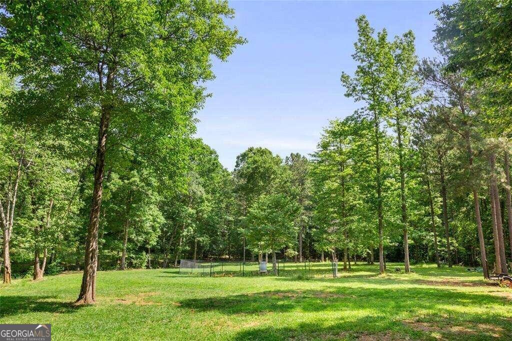3143 Demooney Road Property Photo 6