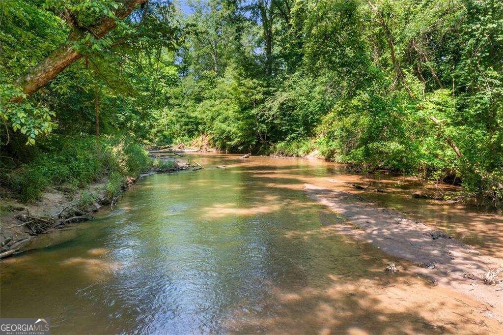 3143 Demooney Road Property Photo 24