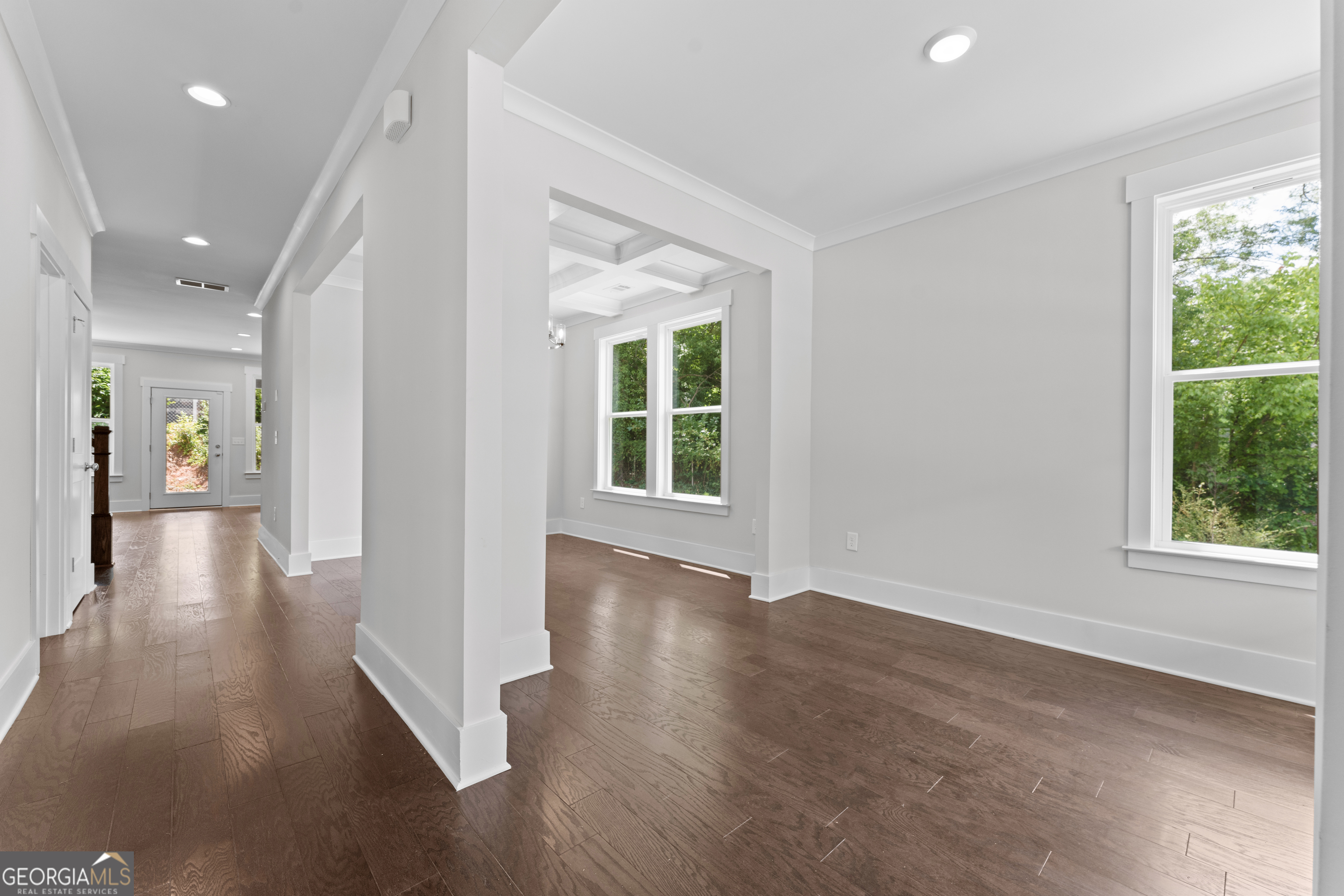 1158 Welch Street Sw Property Photo 4