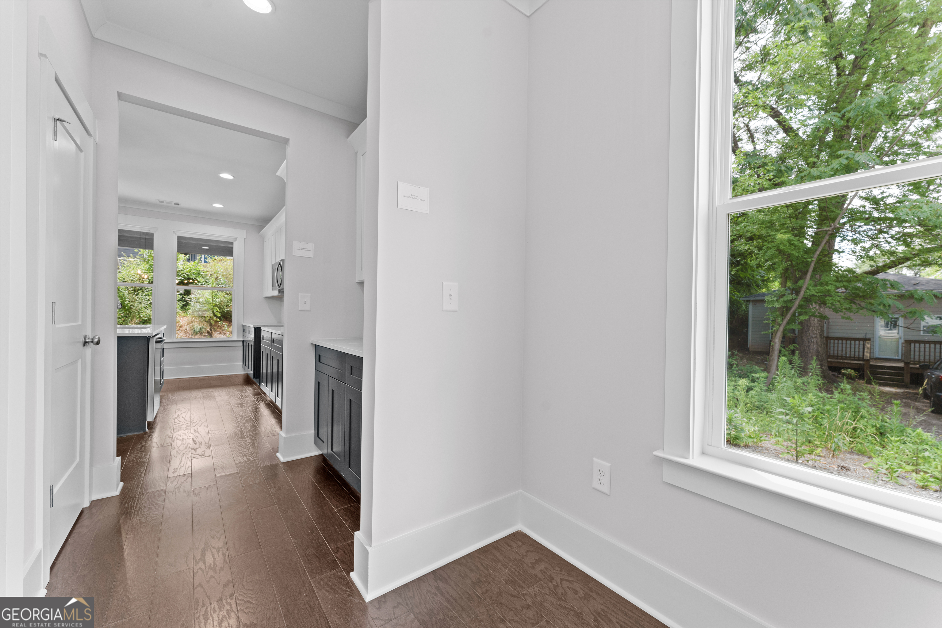 1158 Welch Street Sw Property Photo 9