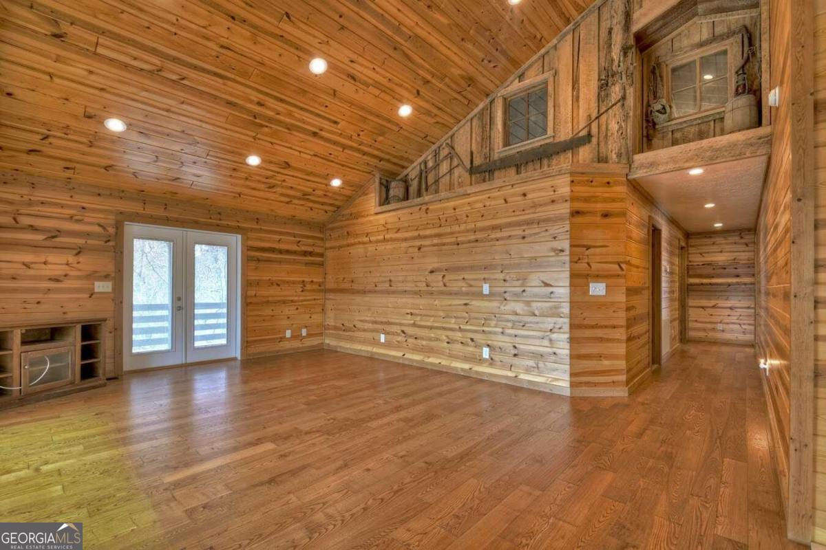 32 Ivy Ridge Drive Property Photo 7