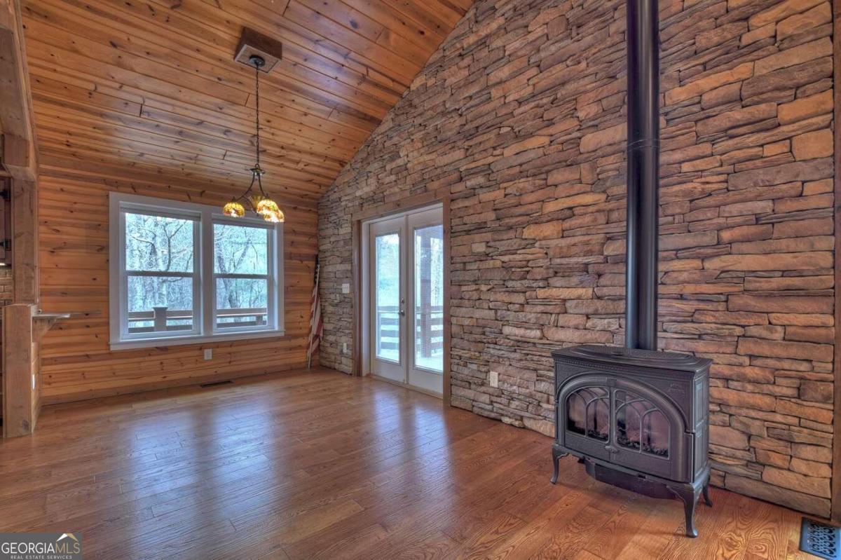 32 Ivy Ridge Drive Property Photo 13