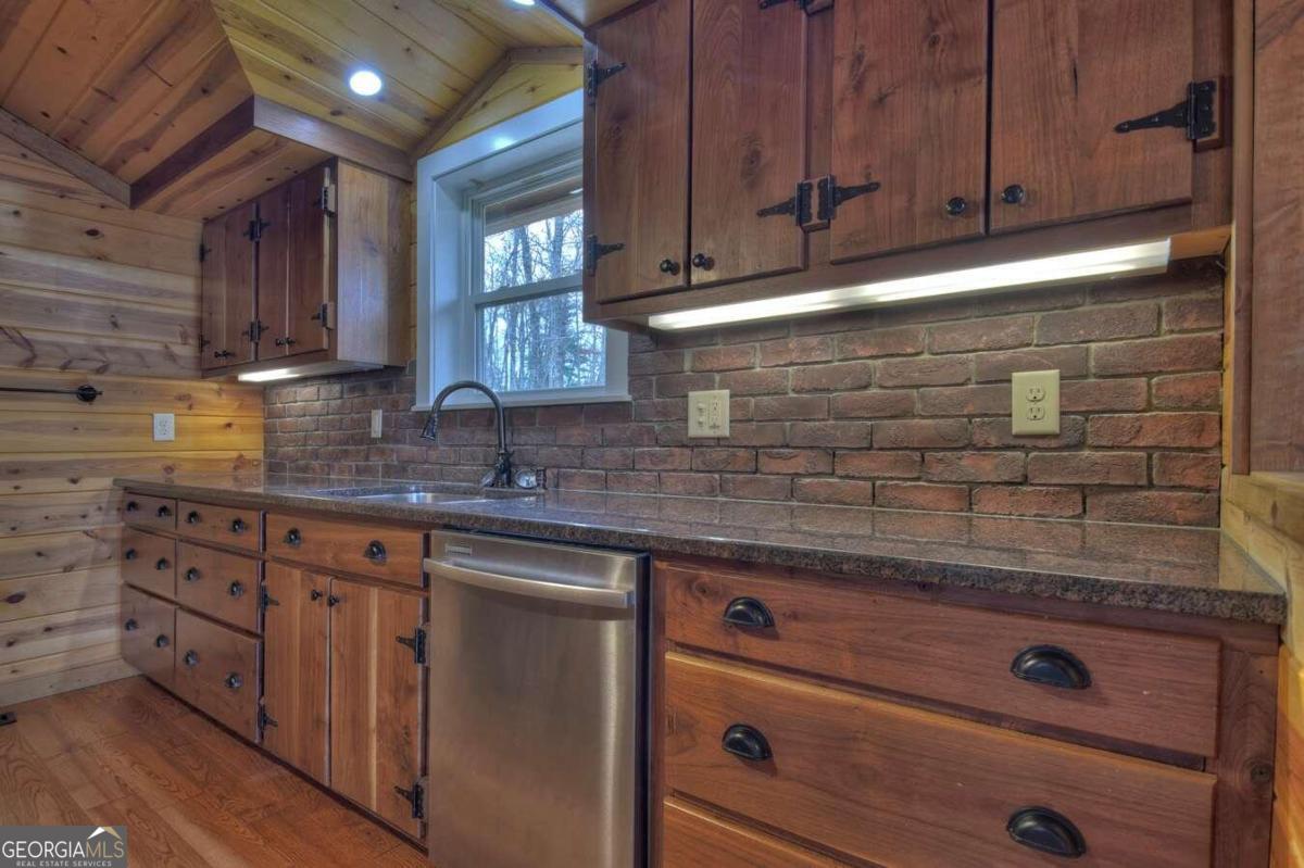 32 Ivy Ridge Drive Property Photo 15