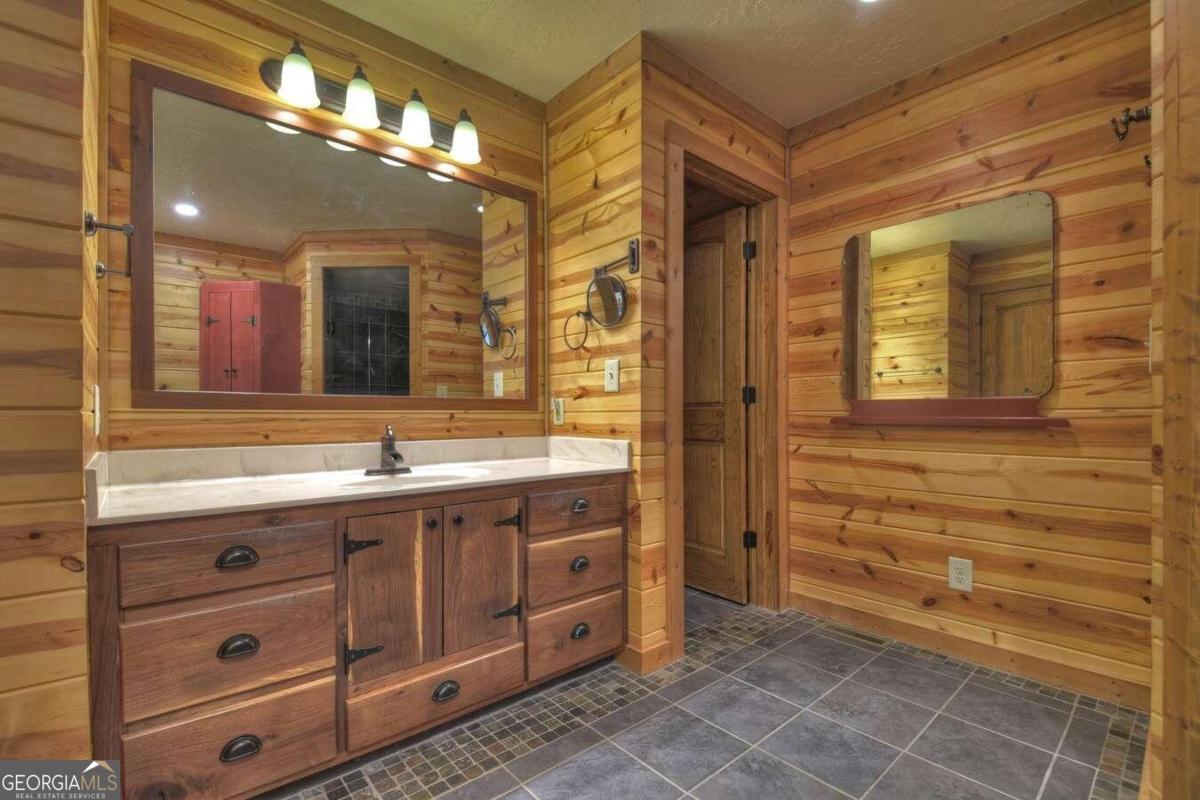 32 Ivy Ridge Drive Property Photo 25