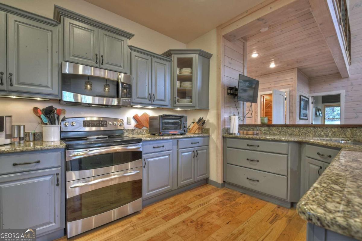 90 Twin Lakes Road Property Photo 18