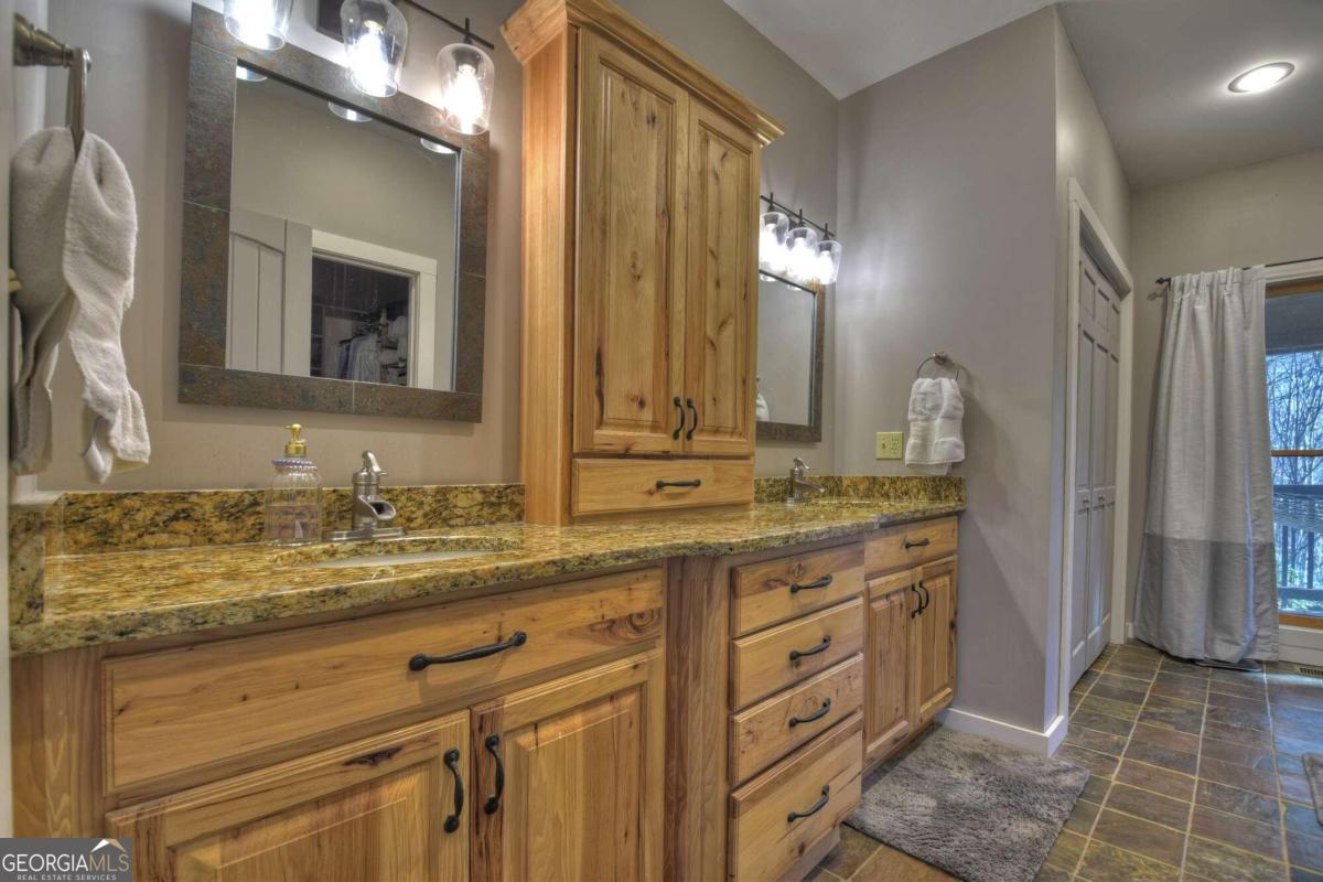 90 Twin Lakes Road Property Photo 24