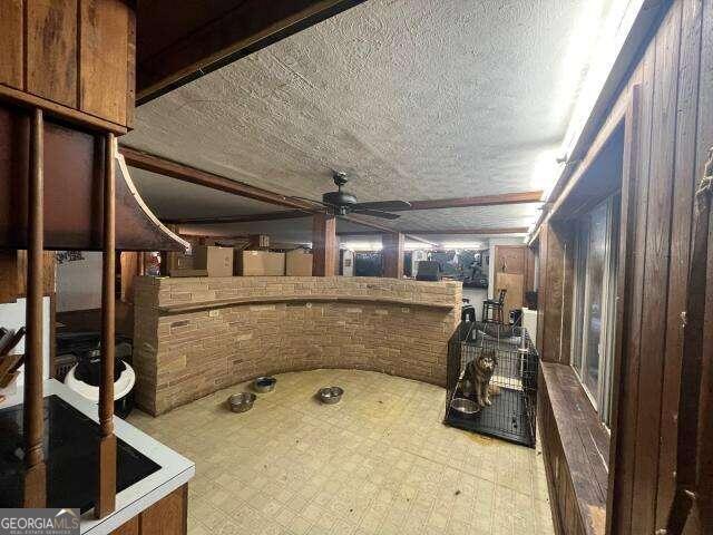 8 Canterbury Drive Property Photo 6