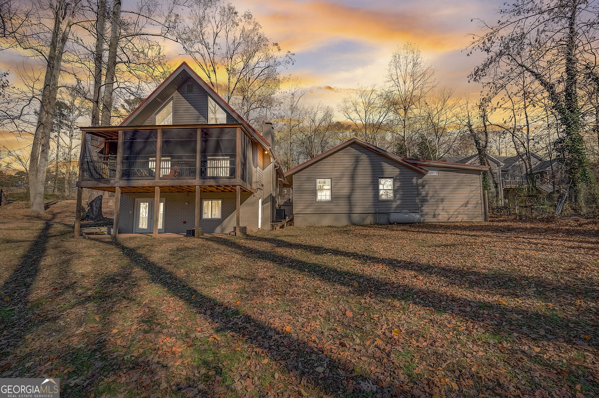 6820 Lawson Circle Property Photo 2