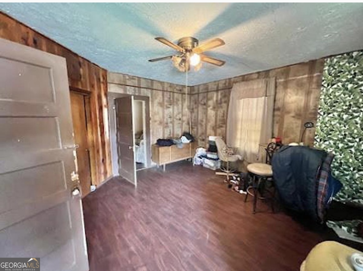 304 Cotton Avenue Property Photo 5
