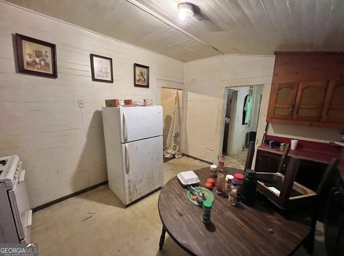 304 Cotton Avenue Property Photo 8