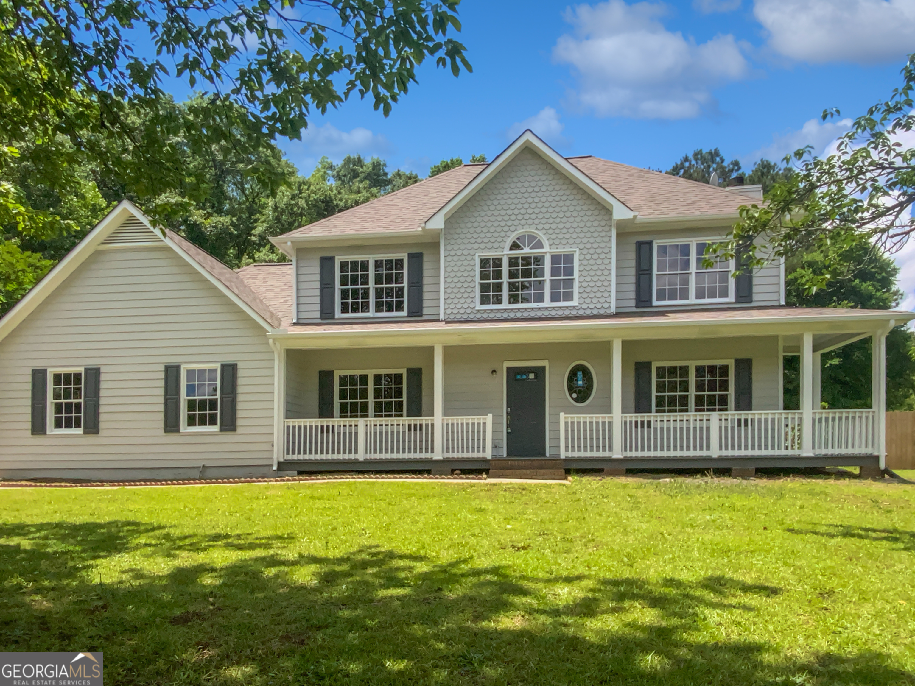 225 Woodfield Court Property Photo 1
