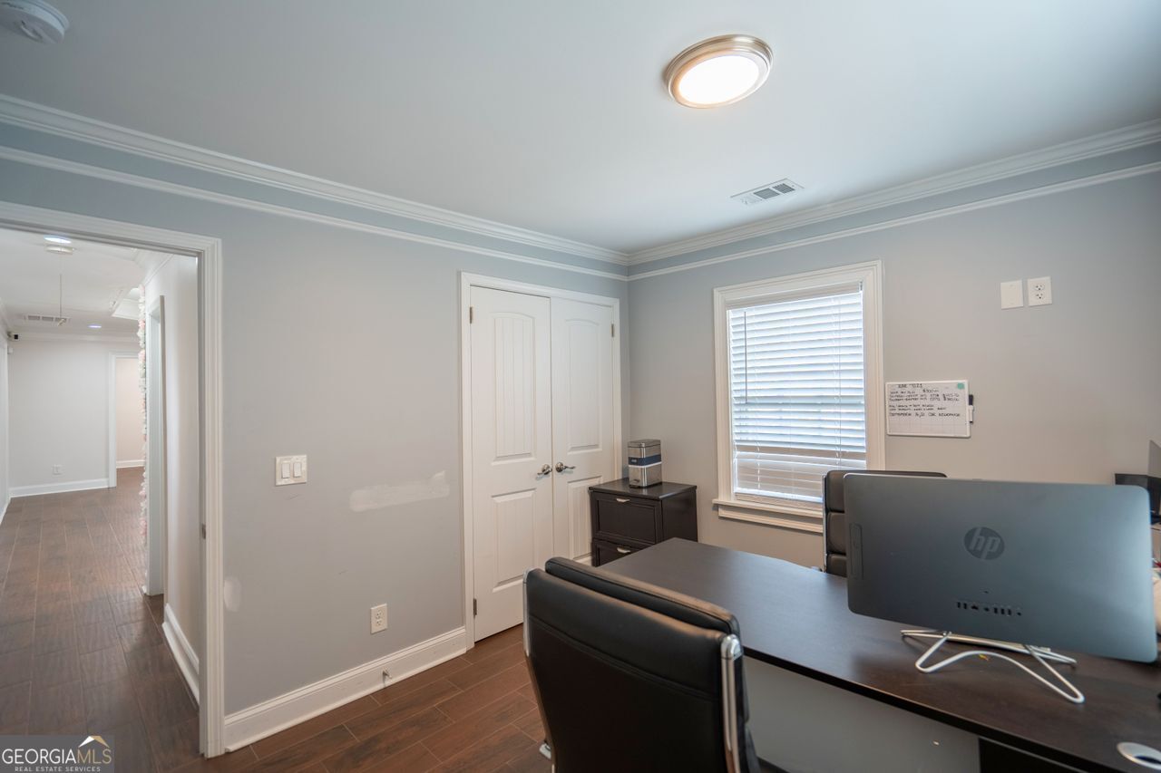 405 Pat Mell Road Property Photo 26