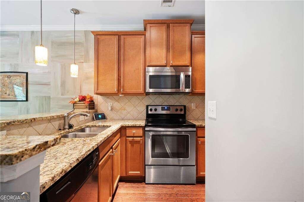 215 Semel Drive Nw # 466 Property Photo 1