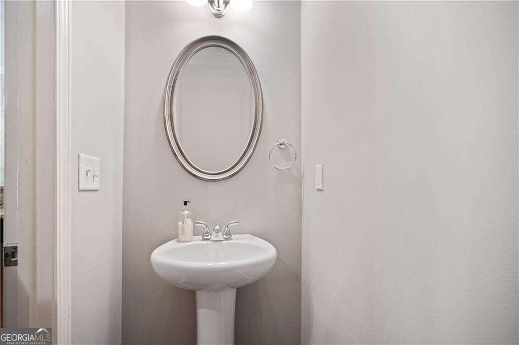 215 Semel Drive Nw # 466 Property Photo 13