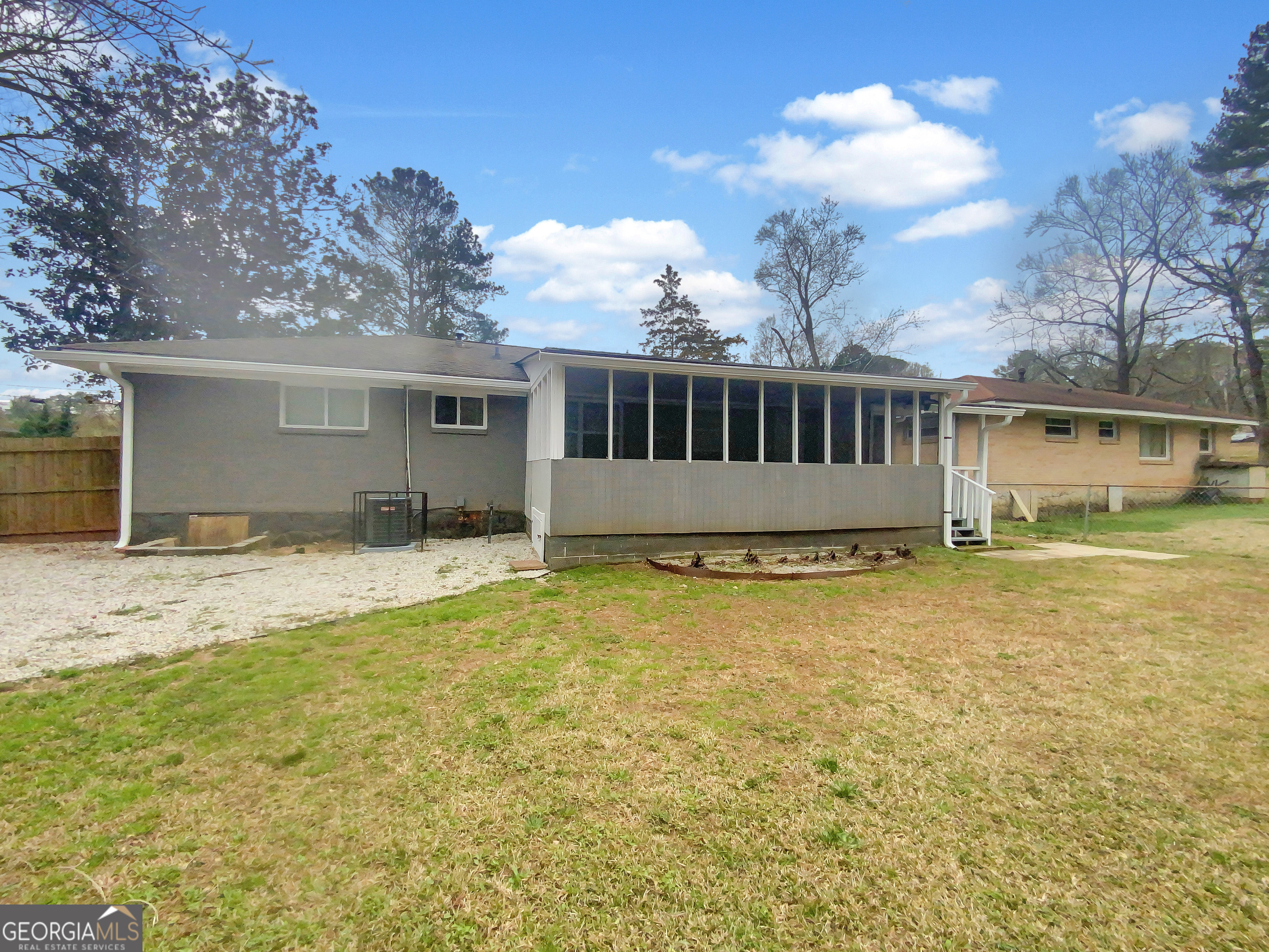 1819 Rosewood Road Property Photo 8