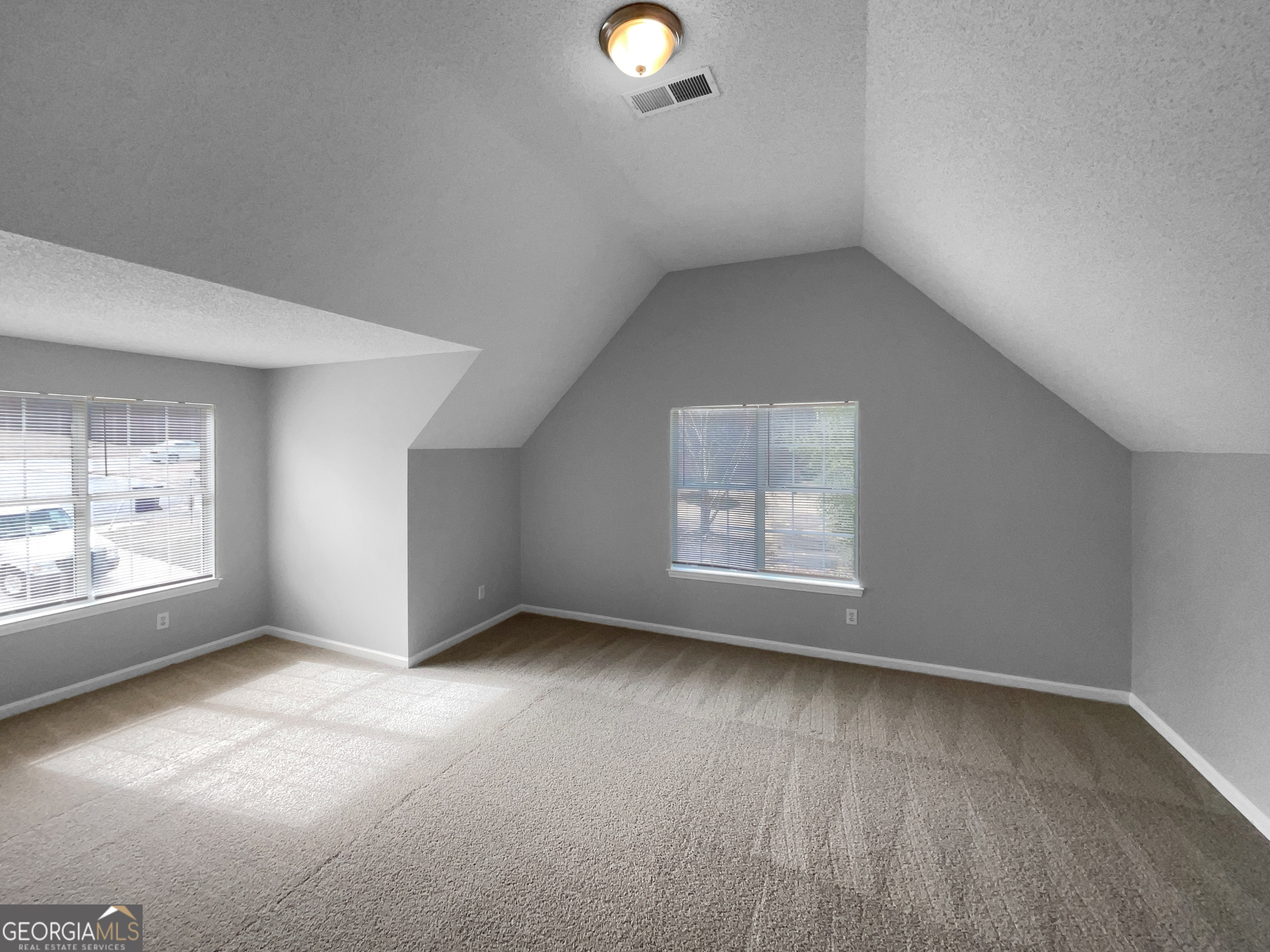 4535 Raptor Trail Property Photo 14