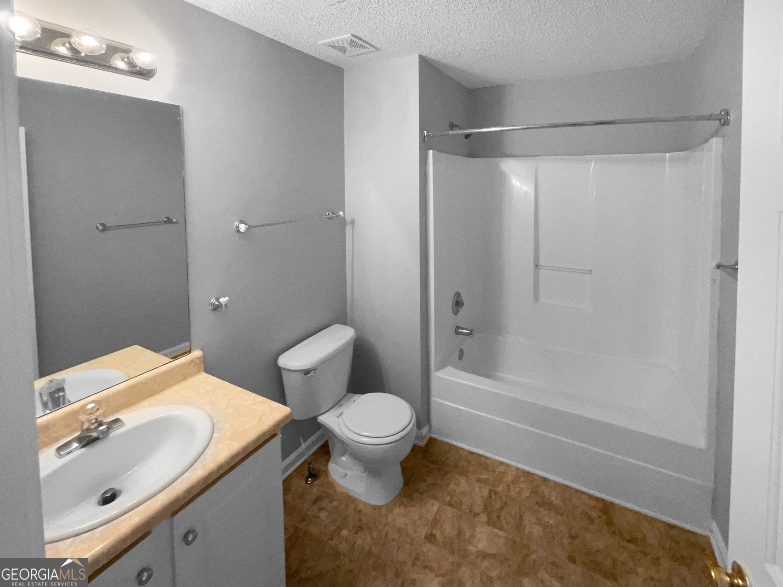 4535 Raptor Trail Property Photo 15