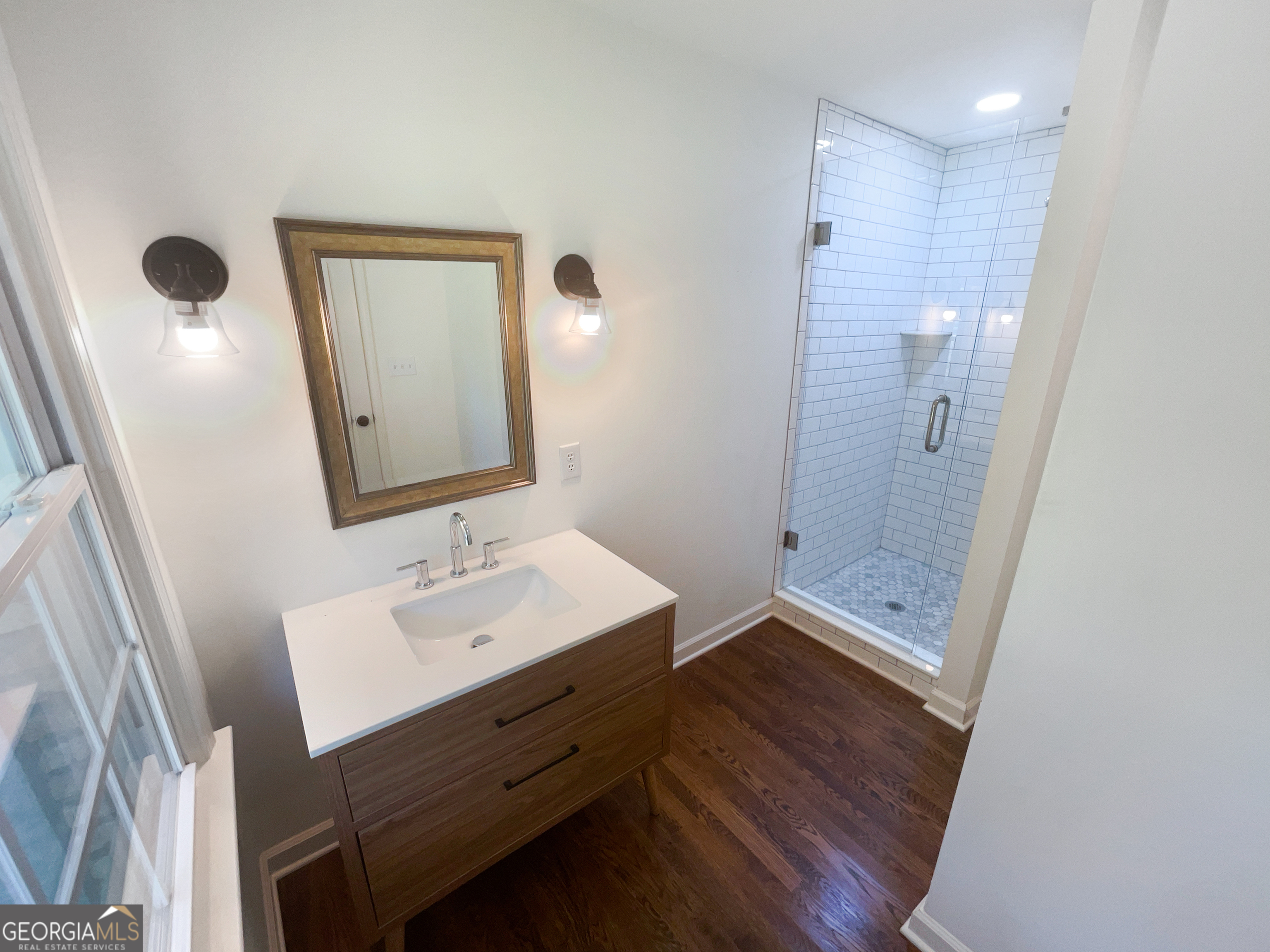 3159 Nursery Road Se Property Photo 11