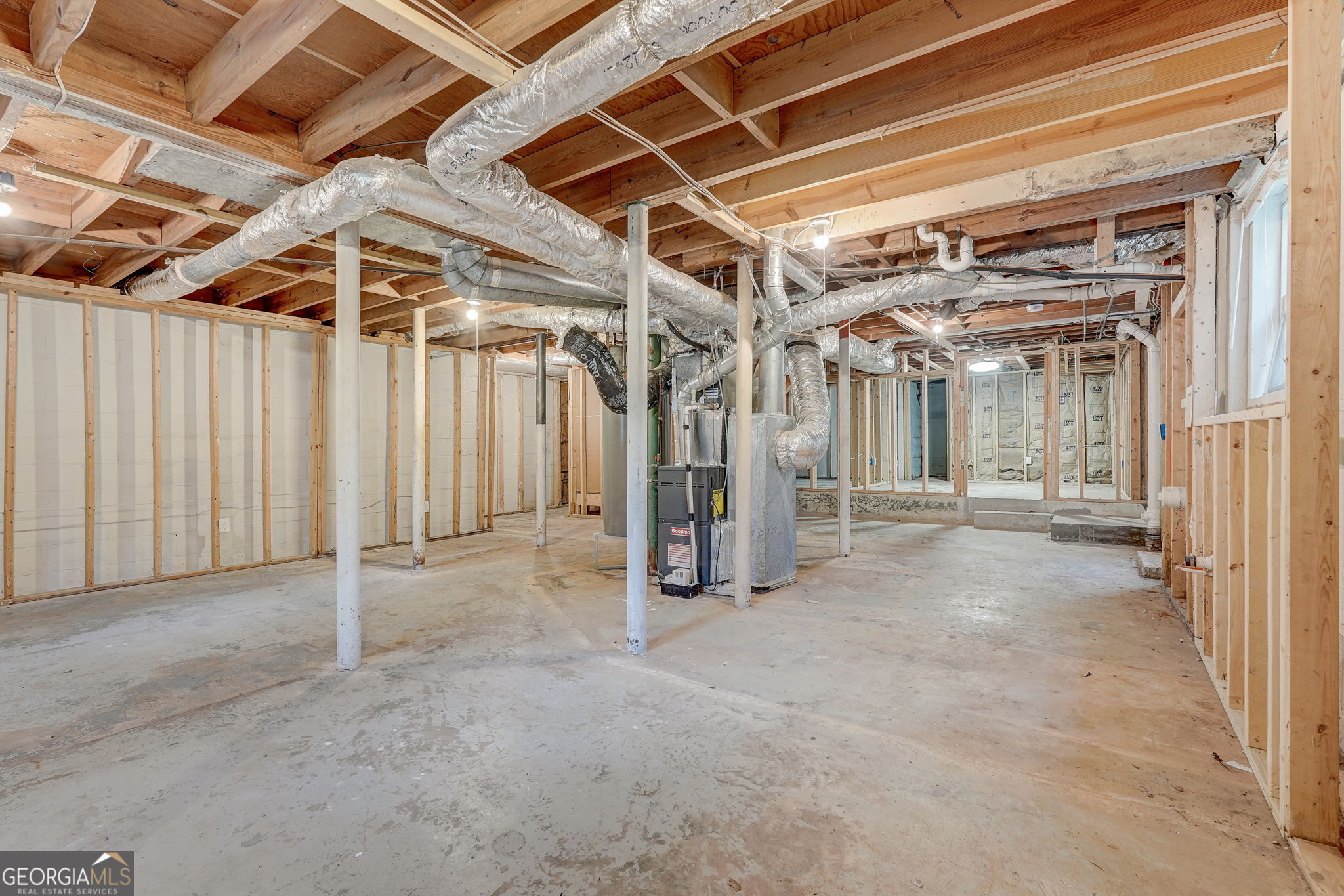 3159 Nursery Road Se Property Photo 14