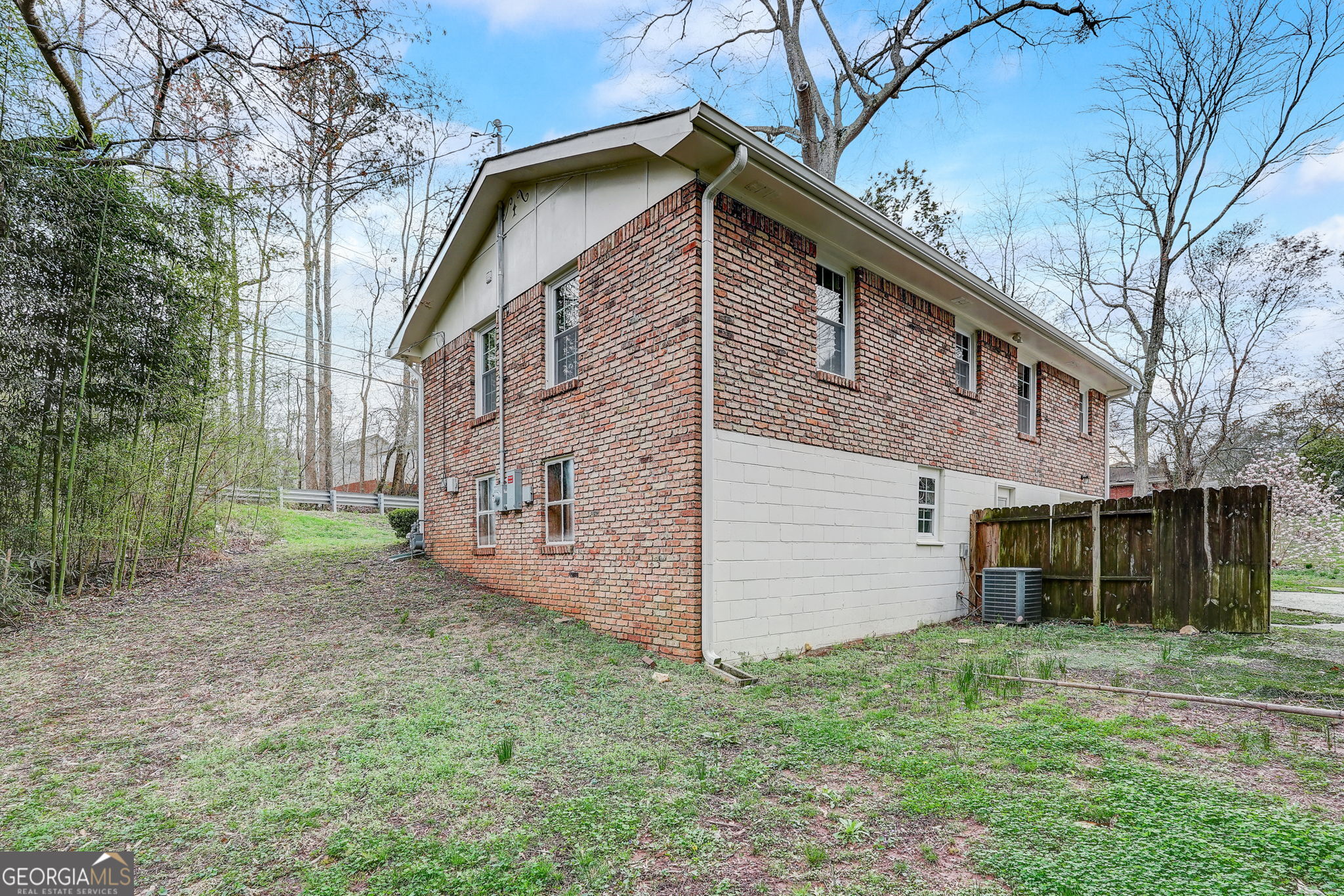 3159 Nursery Road Se Property Photo 16