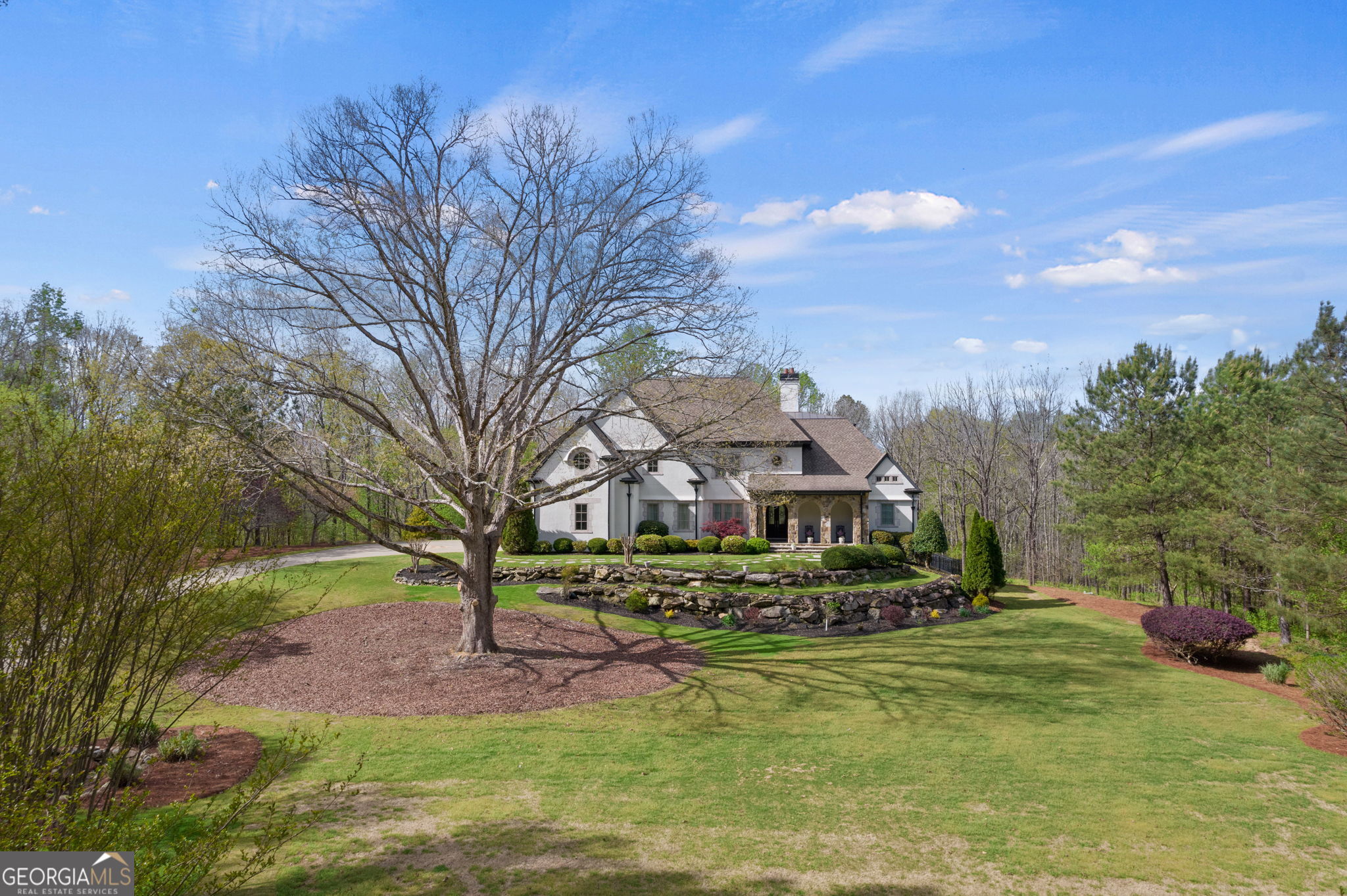 113 Hawks Court Property Photo 7
