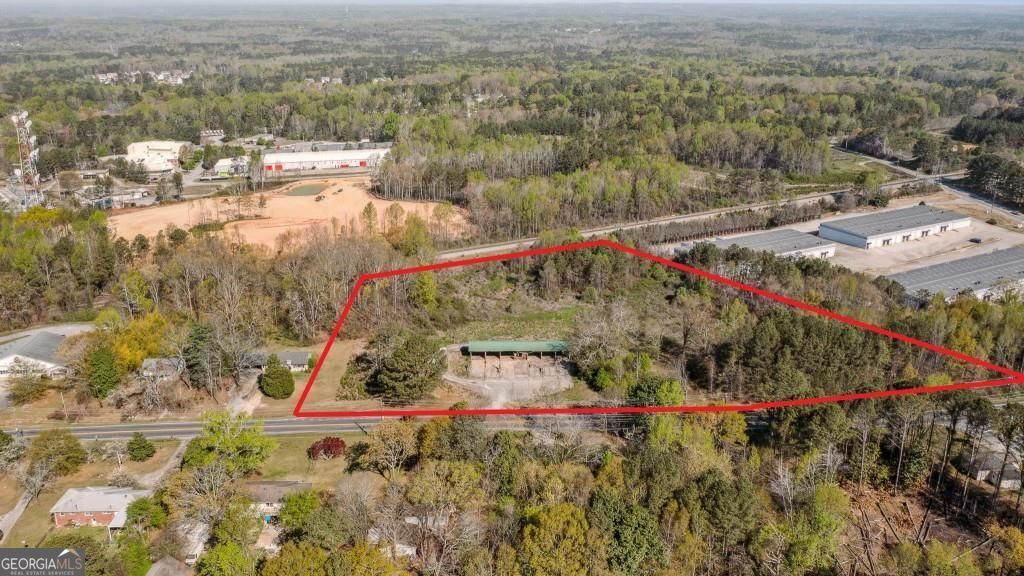 11560 Veterans Memorial Highway Property Photo 1