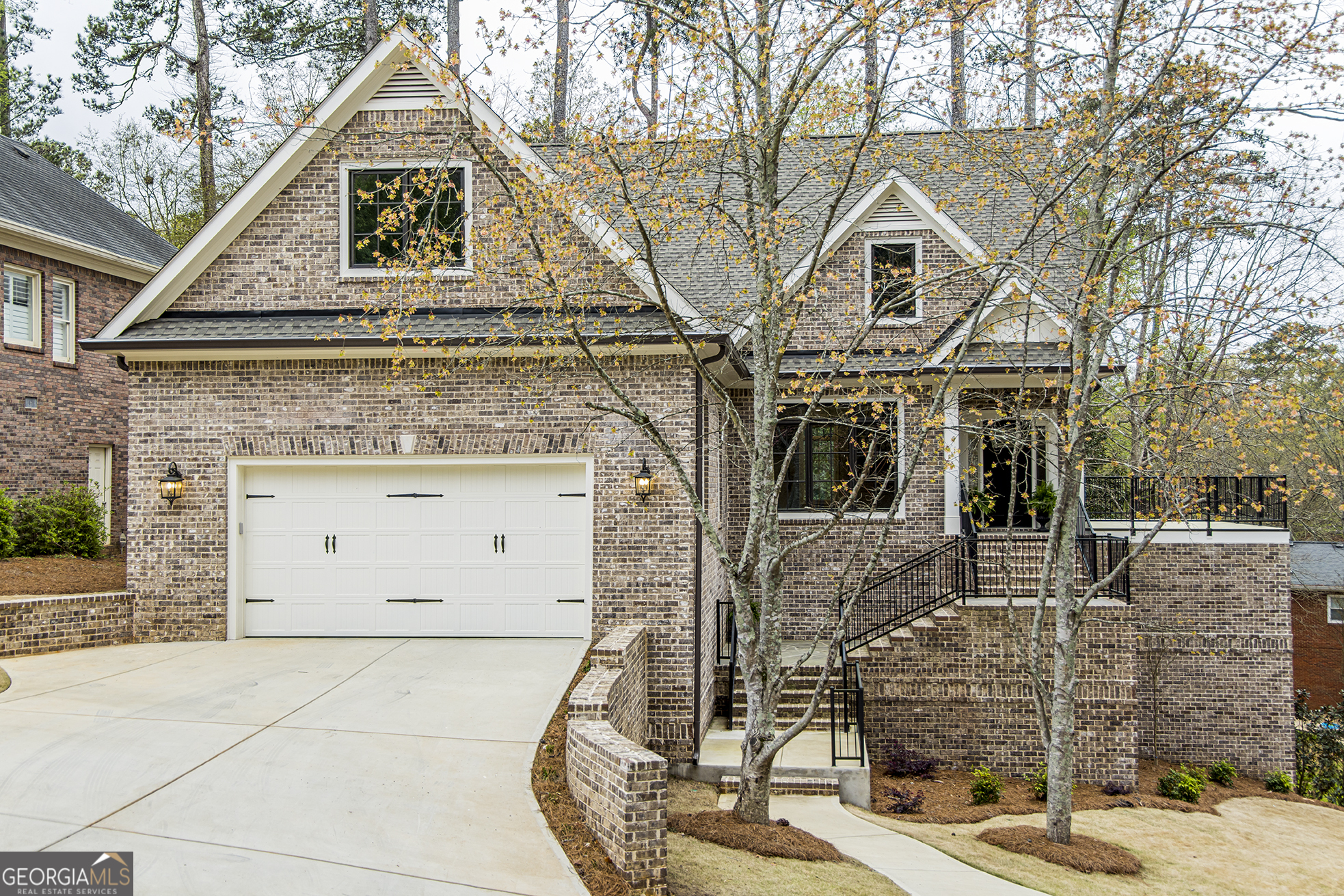 101 Vinings Drive Se Property Photo 1
