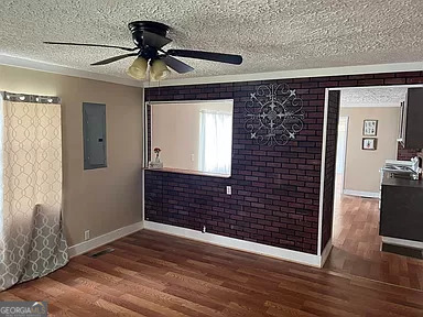 203 Walter Street Property Photo 2