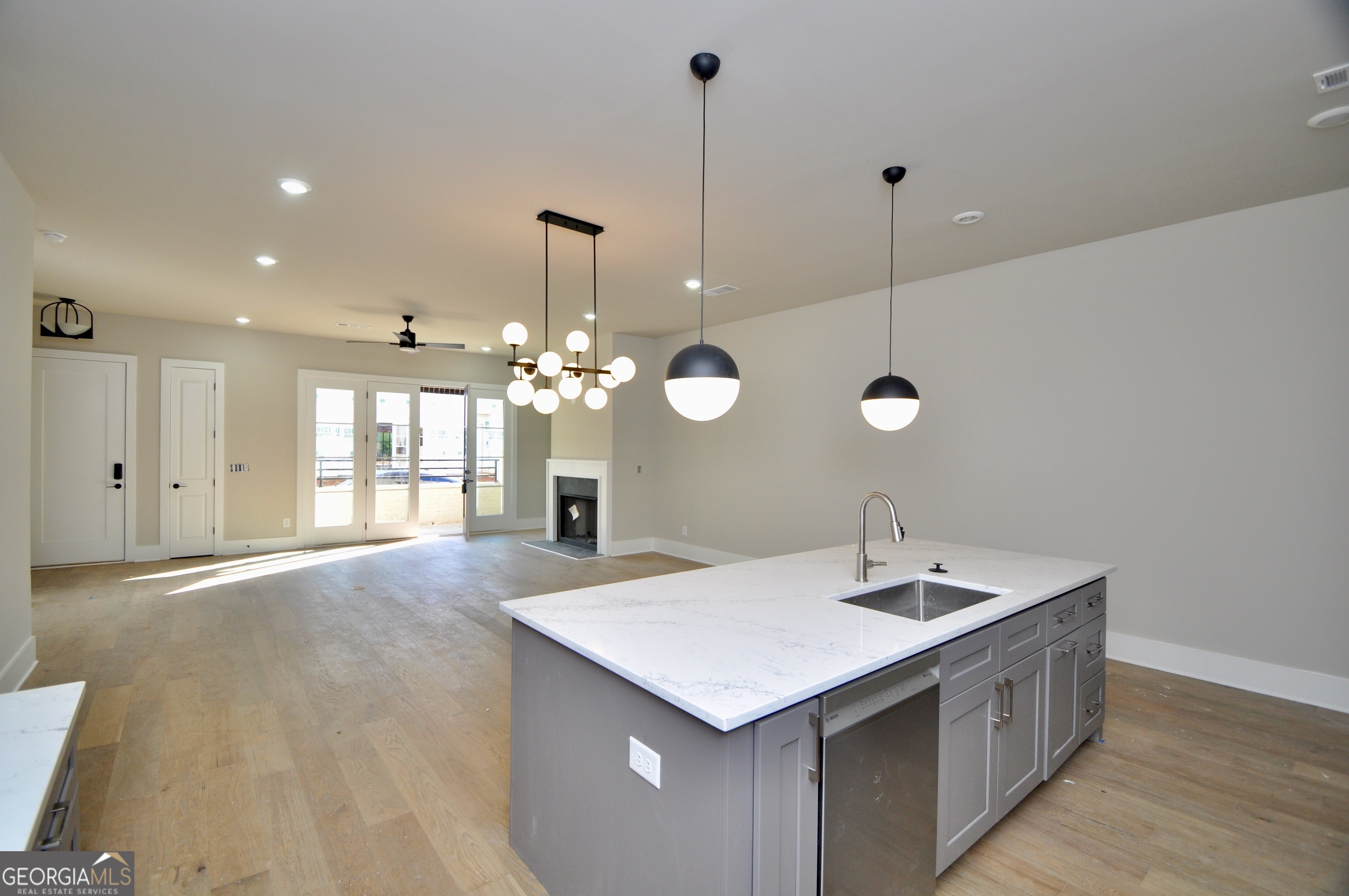 1335 Watson Lane # E9 Property Photo 6