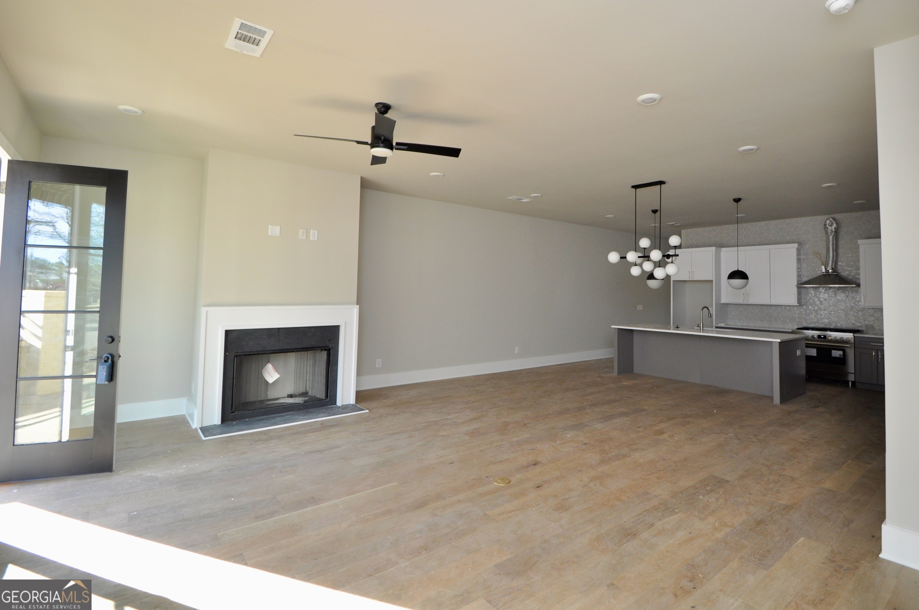 1335 Watson Lane # E9 Property Photo 7