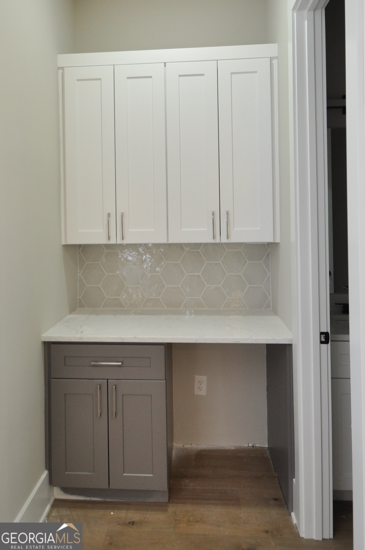 1335 Watson Lane # E9 Property Photo 9