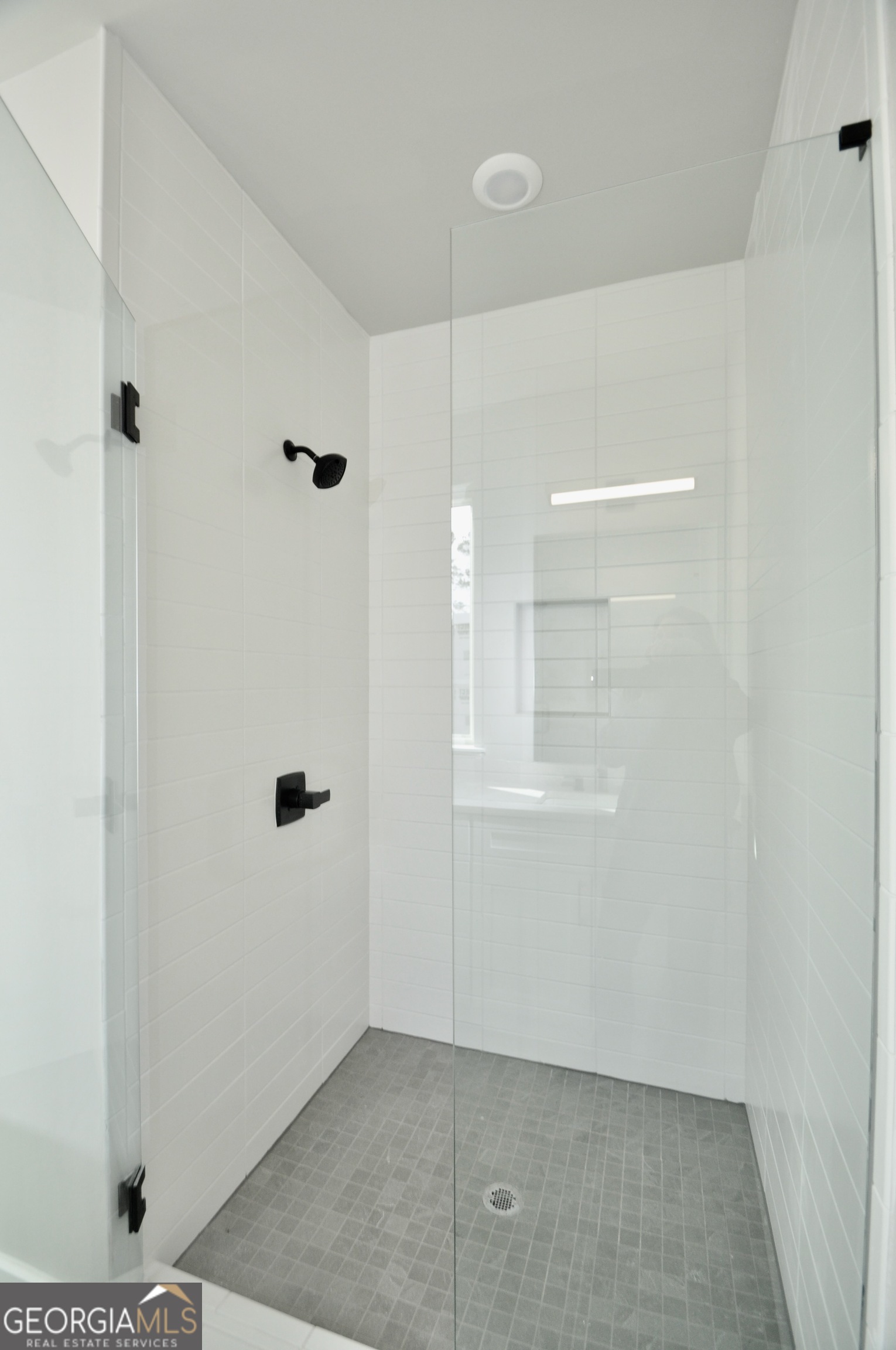 1335 Watson Lane # E9 Property Photo 14