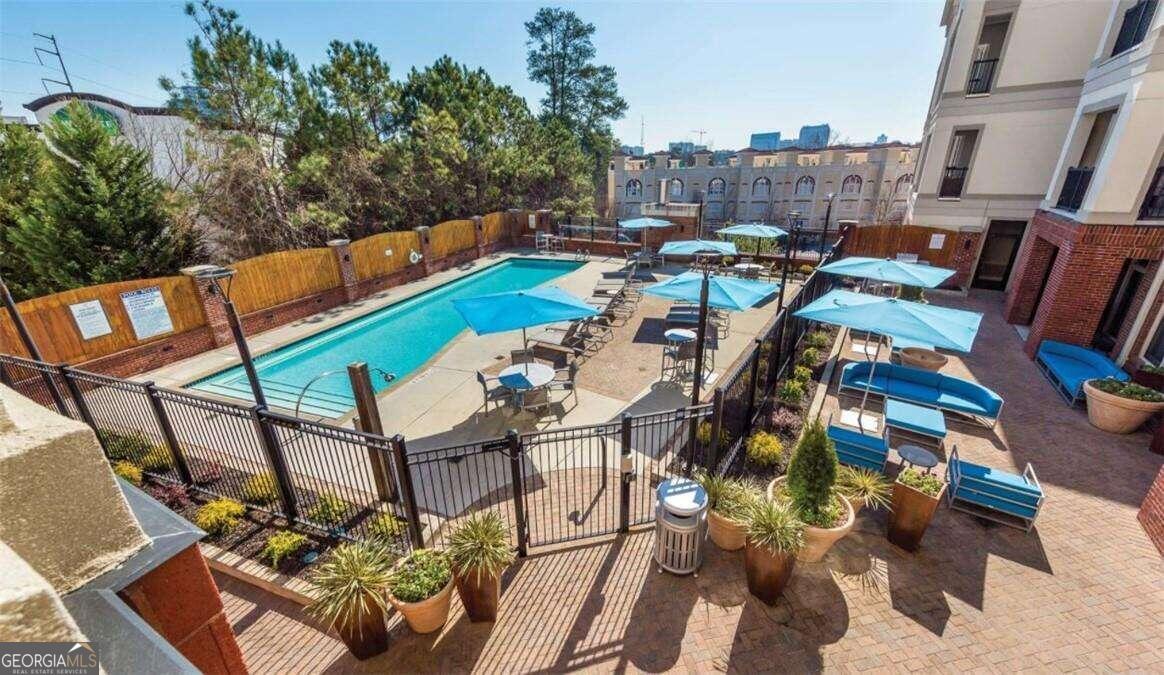 3645 Habersham Road Ne # 307 Property Photo 10