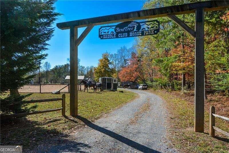 4406 Bee Tree Ridge Court Property Photo 27