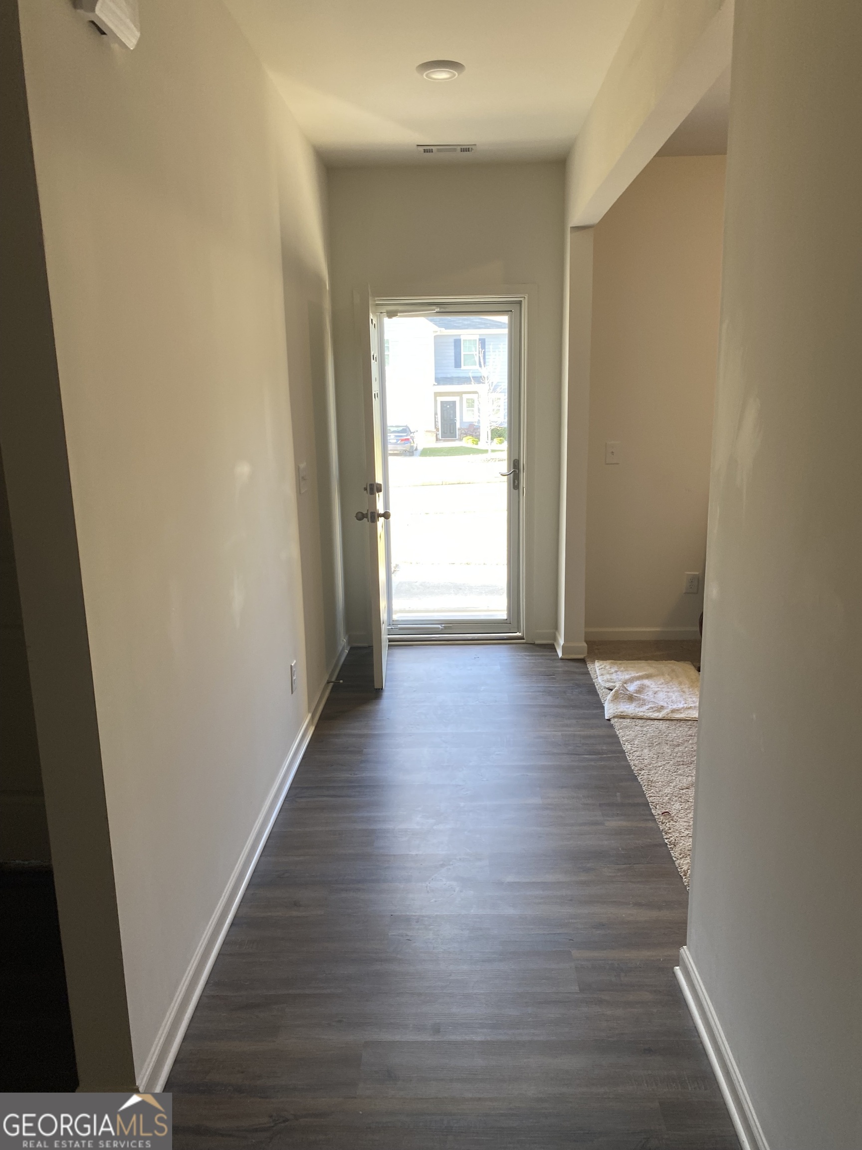 1064 Coldwater Drive Property Photo 4